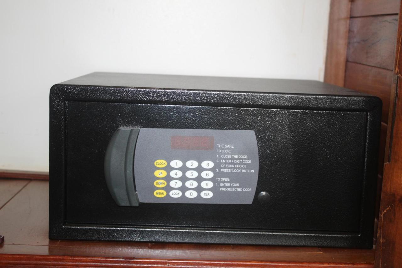 Darling Pub Hostel Siem Reap Luaran gambar