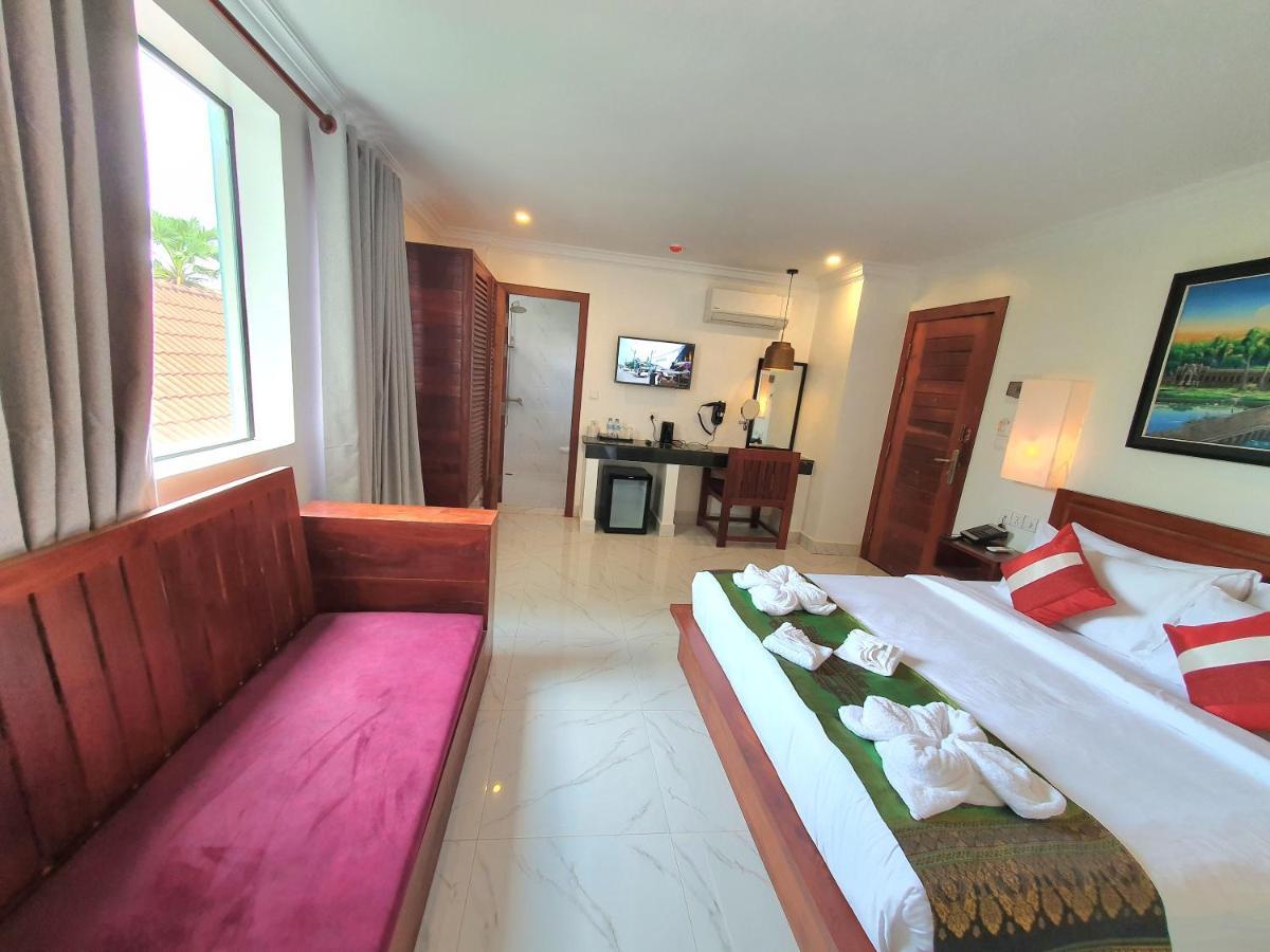 Darling Pub Hostel Siem Reap Luaran gambar