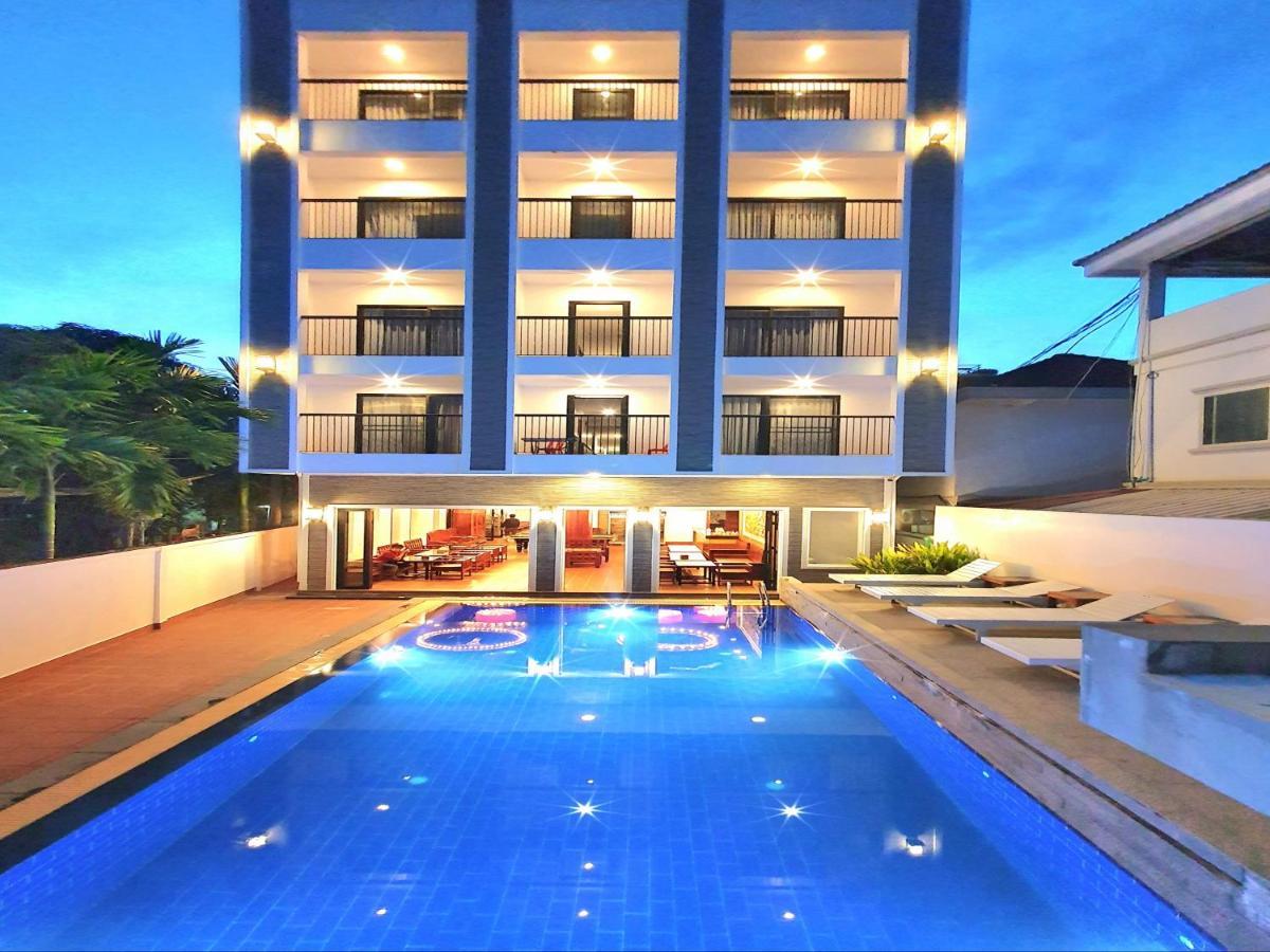 Darling Pub Hostel Siem Reap Luaran gambar