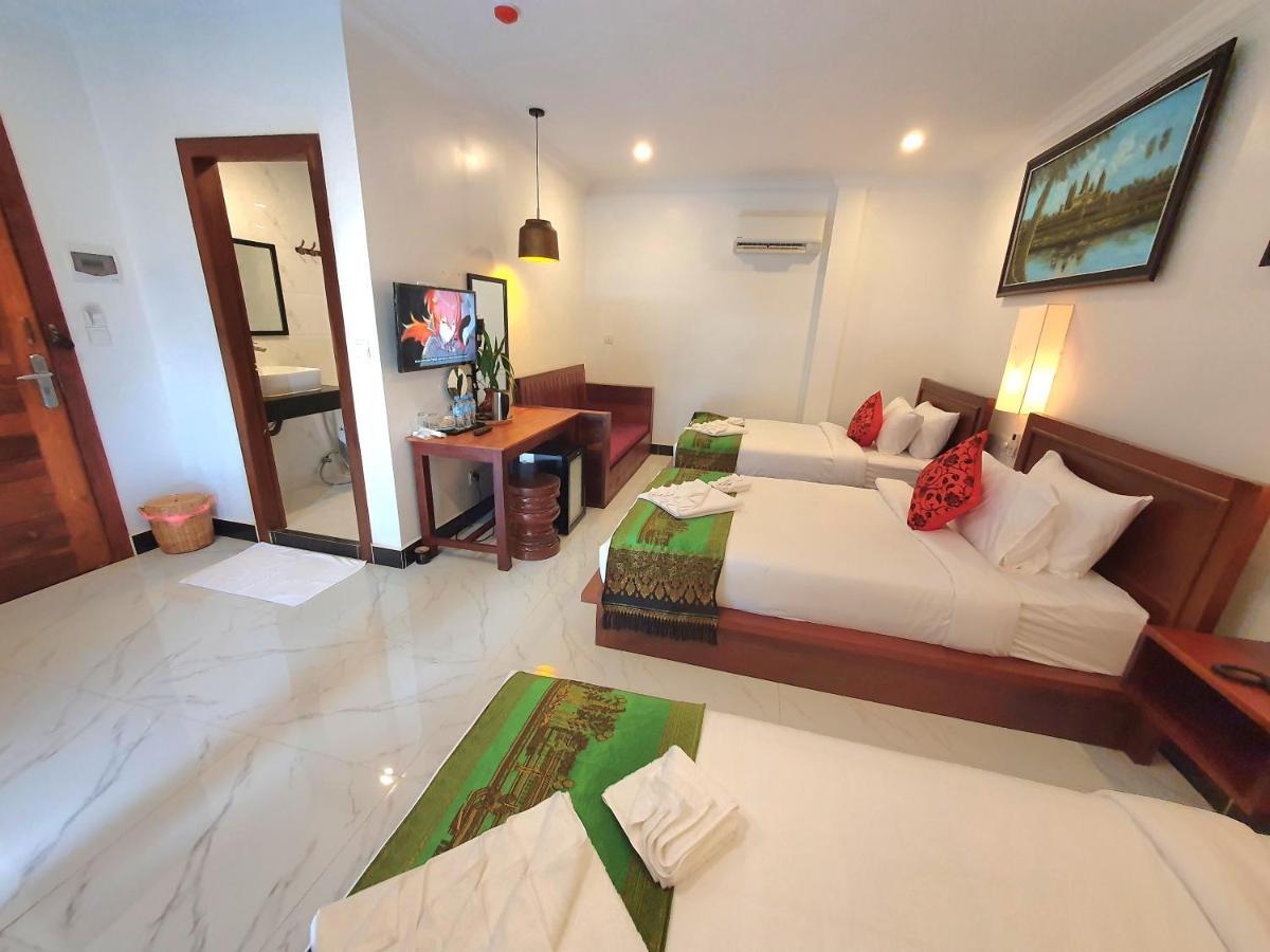 Darling Pub Hostel Siem Reap Luaran gambar