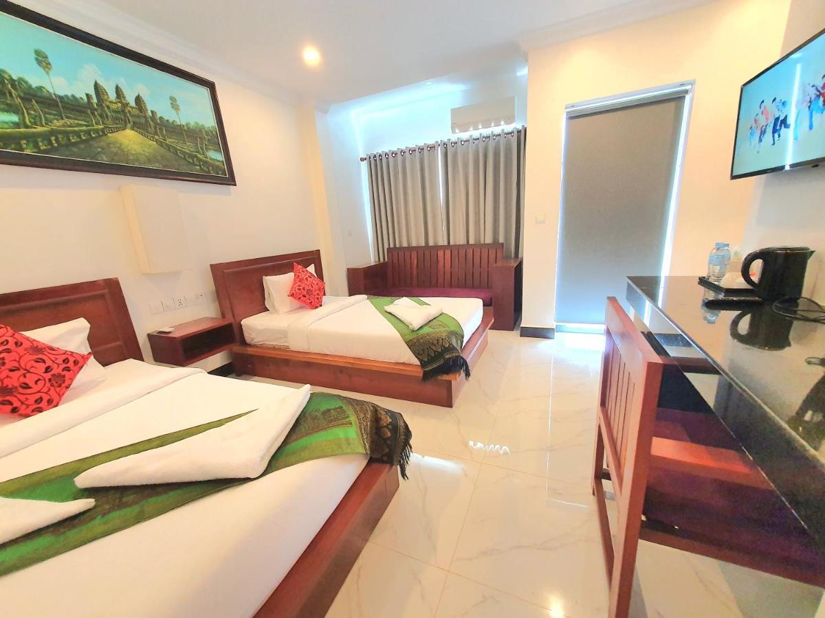 Darling Pub Hostel Siem Reap Luaran gambar