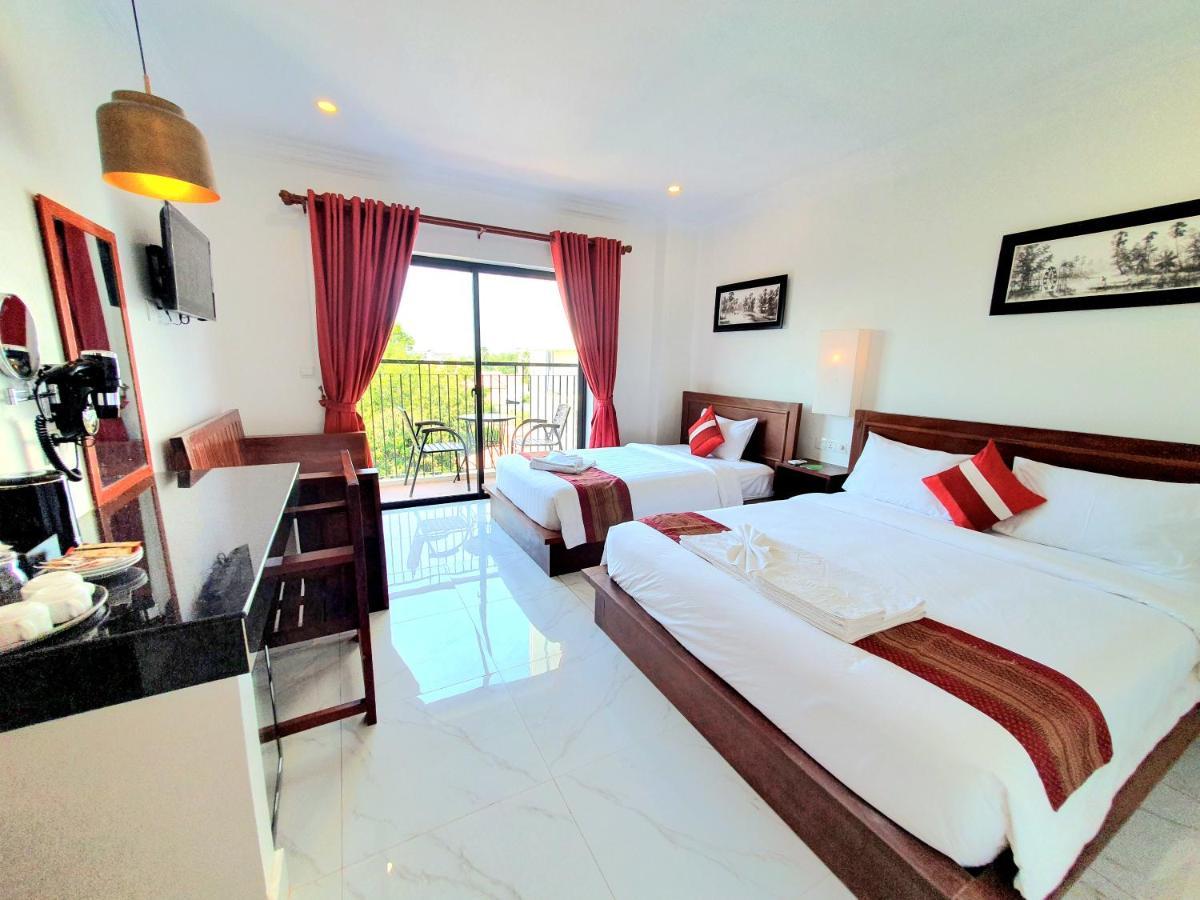 Darling Pub Hostel Siem Reap Luaran gambar