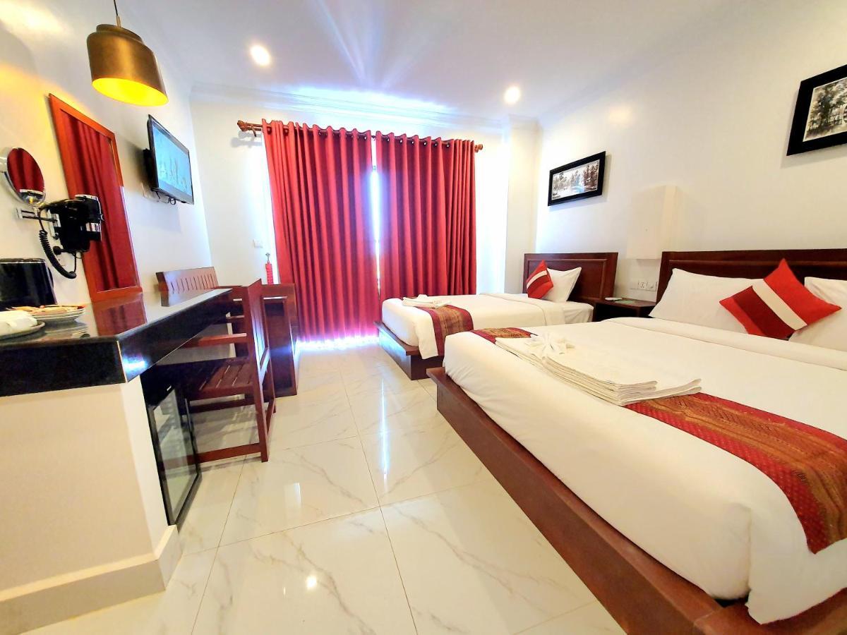 Darling Pub Hostel Siem Reap Luaran gambar
