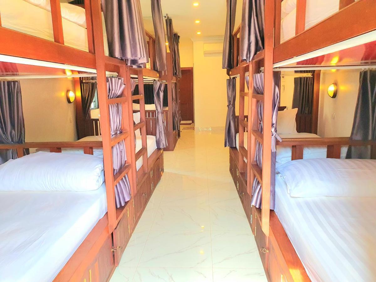 Darling Pub Hostel Siem Reap Luaran gambar