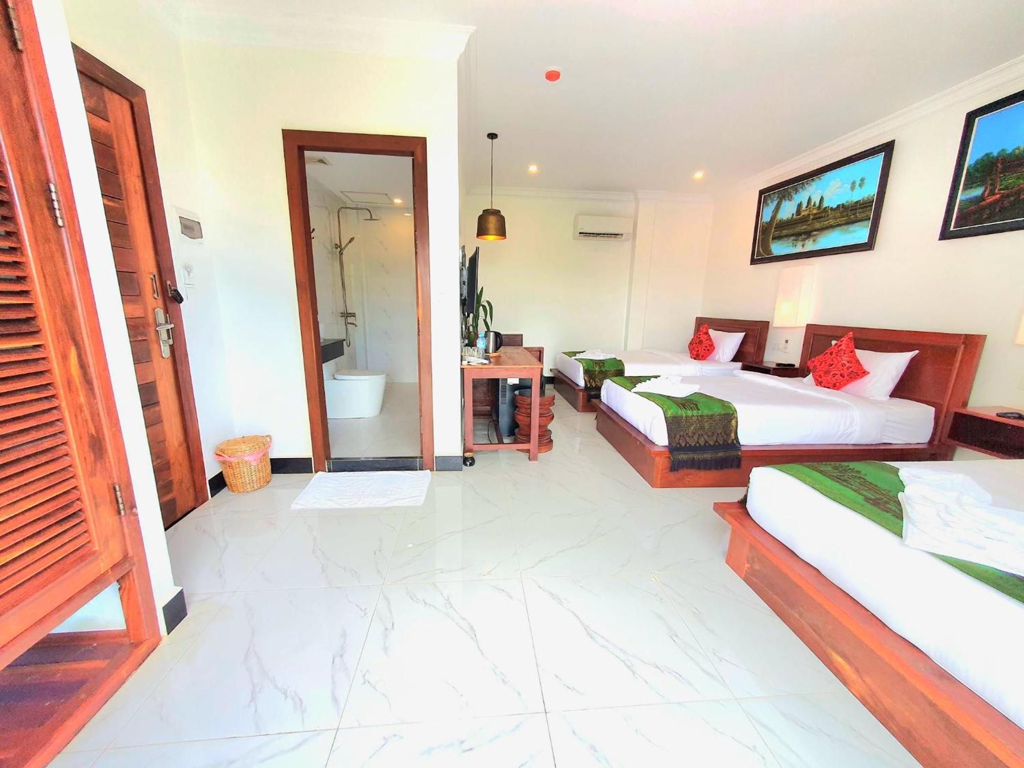 Darling Pub Hostel Siem Reap Luaran gambar