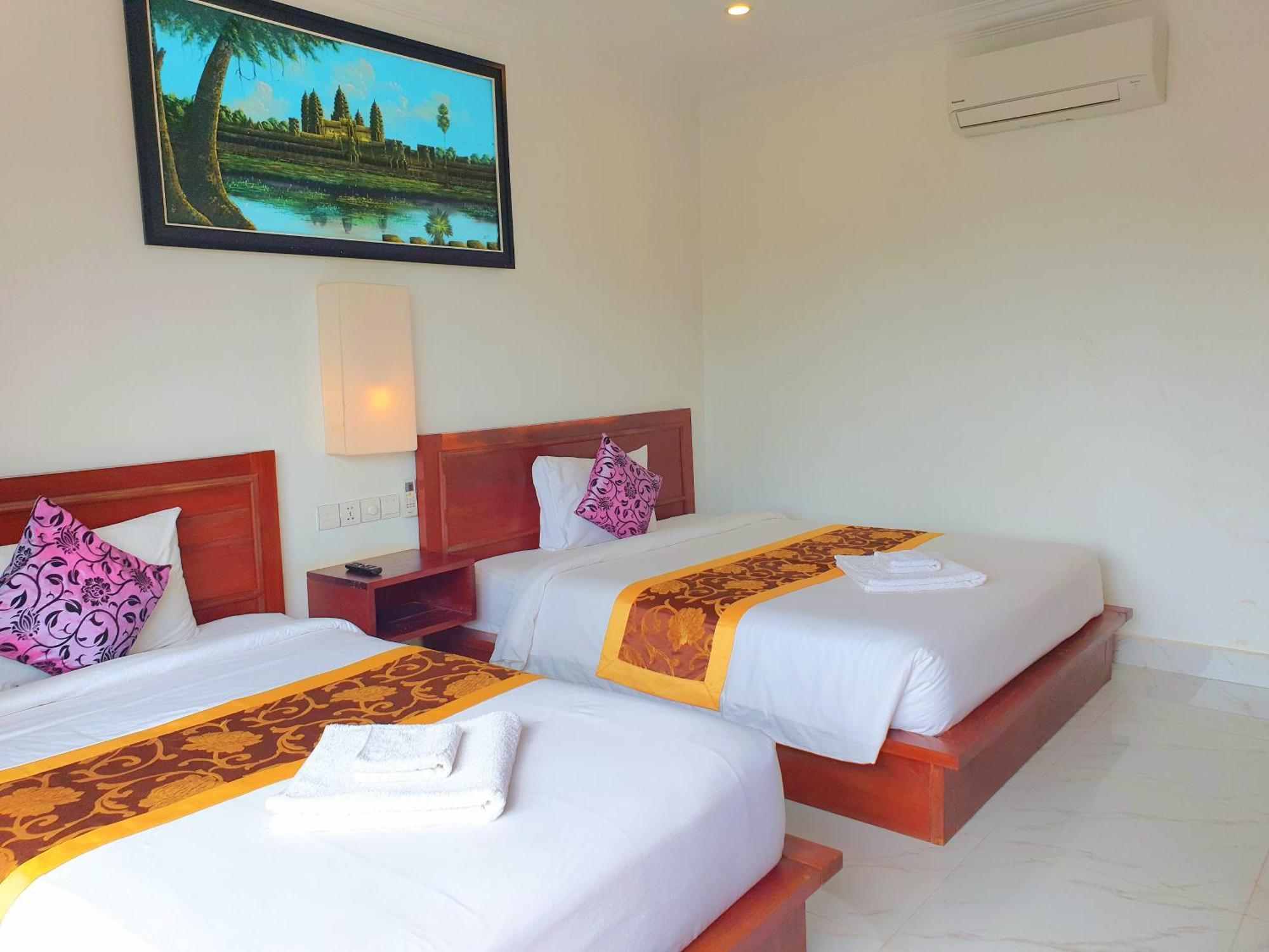 Darling Pub Hostel Siem Reap Luaran gambar