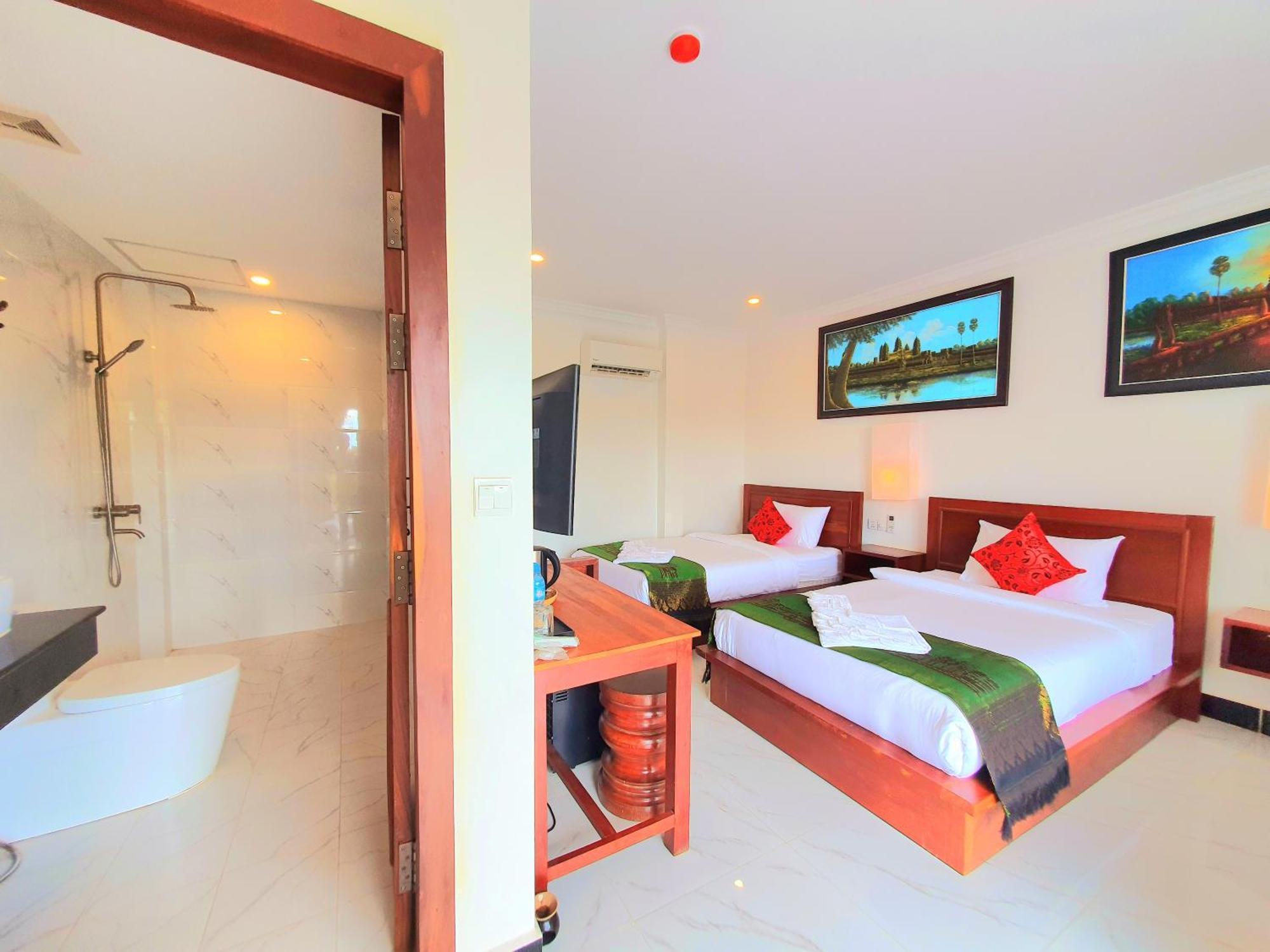 Darling Pub Hostel Siem Reap Luaran gambar