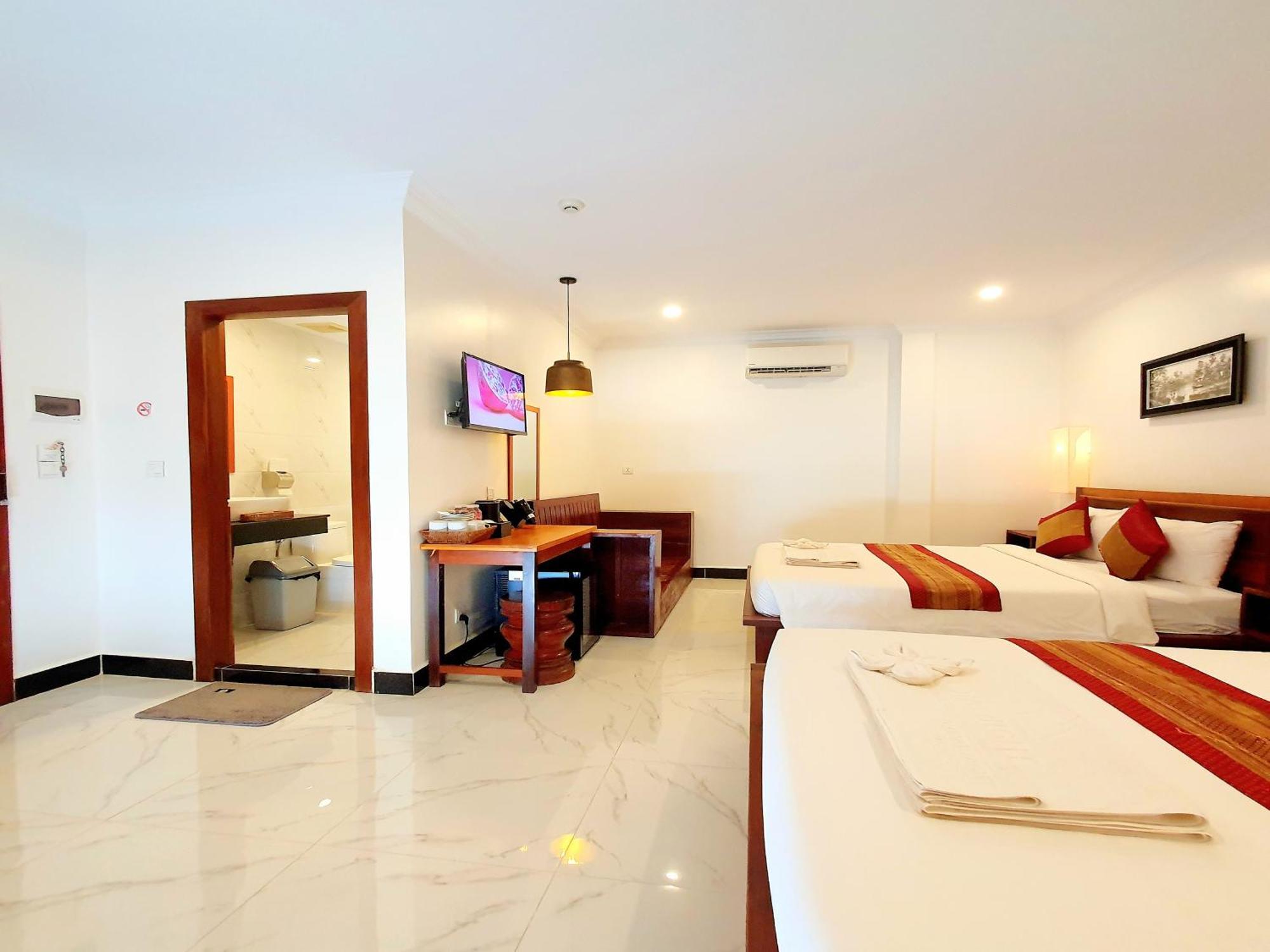 Darling Pub Hostel Siem Reap Luaran gambar