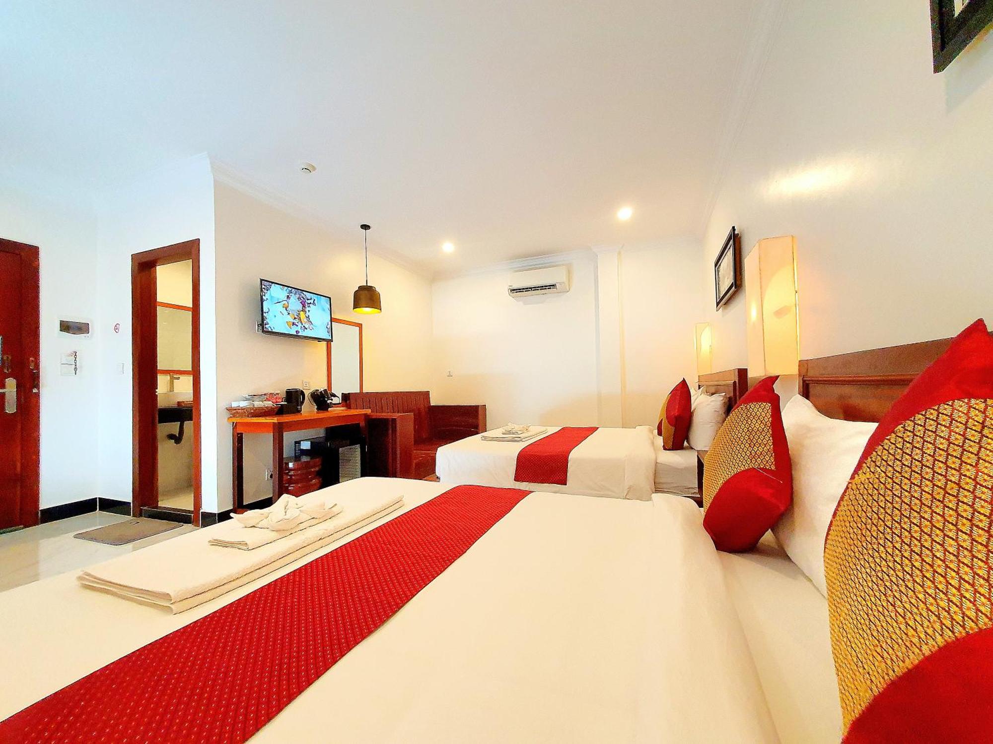 Darling Pub Hostel Siem Reap Luaran gambar